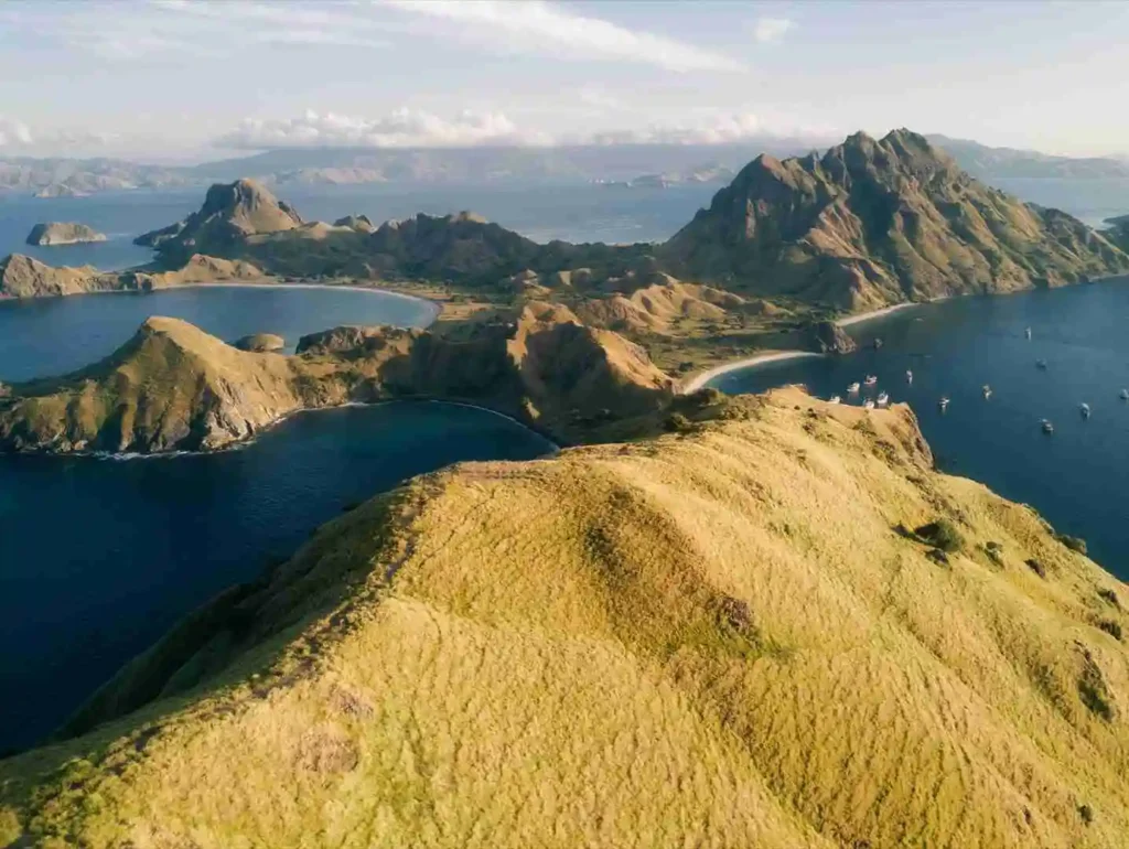 Labuan Bajo Luxury Low Season Strategy For 2027