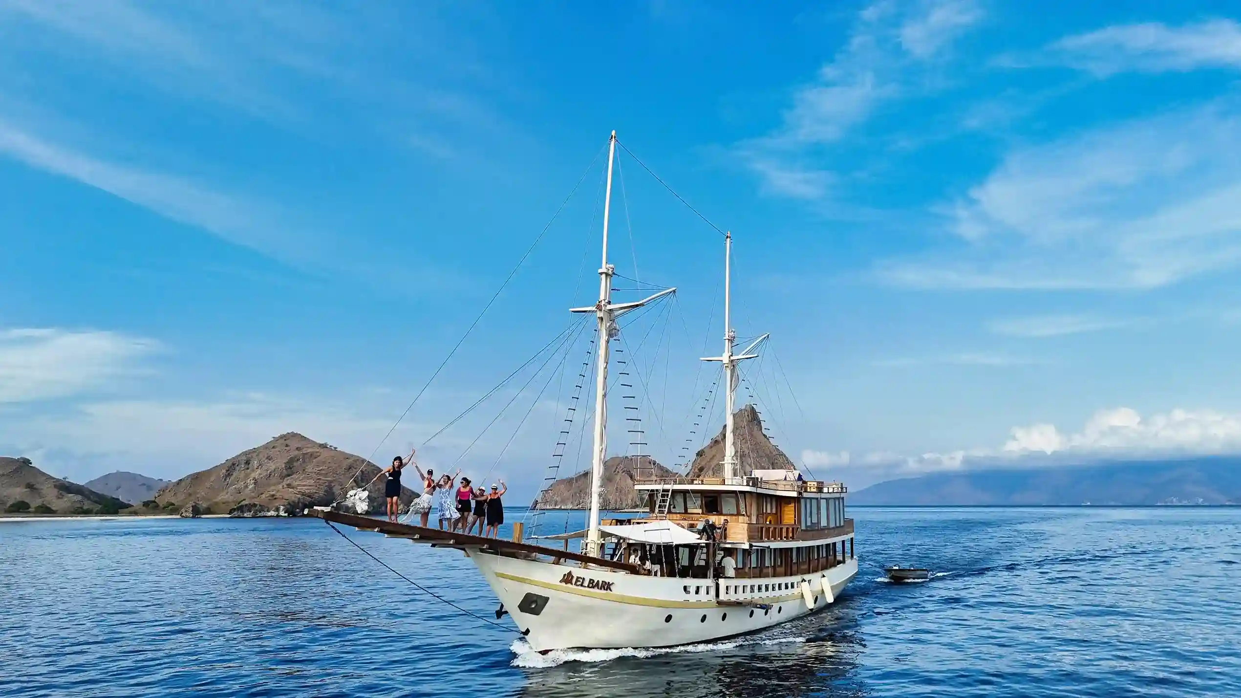 Sailing Phinisi | Labuan Bajo Luxury