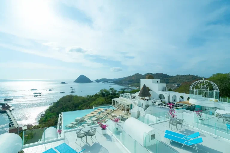 Labuan Bajo Luxury Resorts vs Private Yacht Stays: An Honest 2026 Comparison